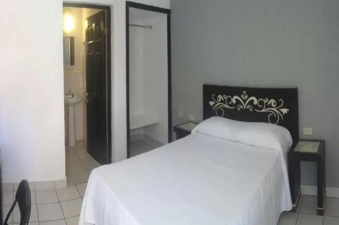 Hotel Jardin Heroica Caborca Zewnętrze zdjęcie